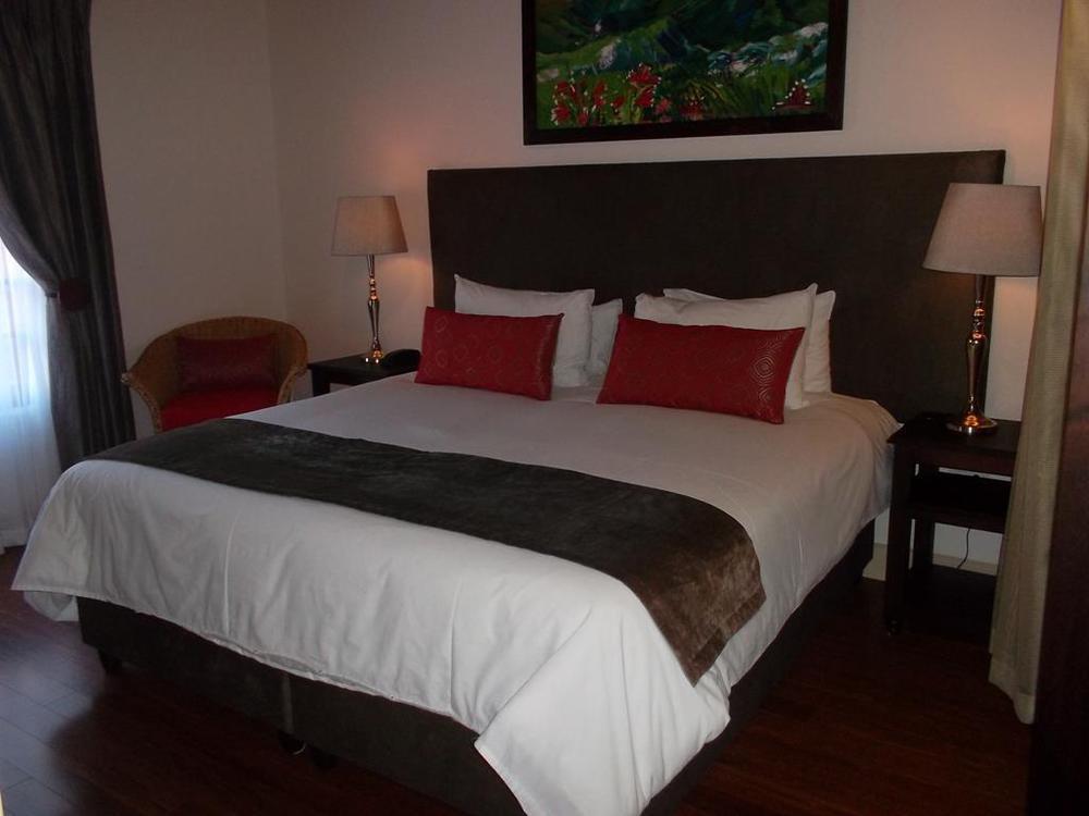 Oakhurst Hotel George Quarto foto